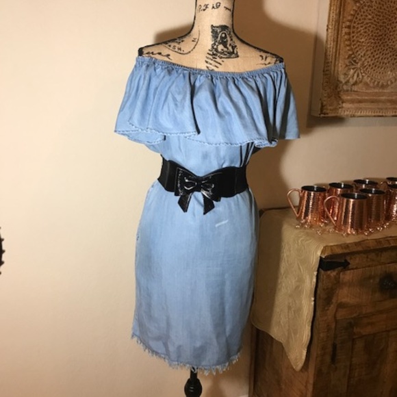 beachlunchlounge Dresses & Skirts - Denim BeachLunchLounge Dress Ruffle Off-Shoulder